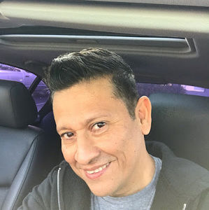 Meet your Posher, Luis